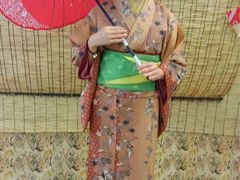 -东京都浅草樱花和服租赁店