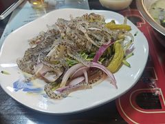 -雪湖煜辰鱼头老店(雪野湖店)