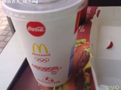 BIMG0812-麦当劳(百联西郊购物中心店)