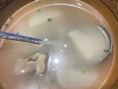 -富正毅三下锅·湘西韵味(天门山索道店)