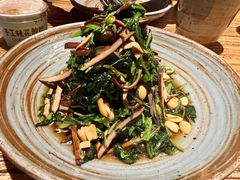 青年拌菜-青年公社烤鸭(青年路店)