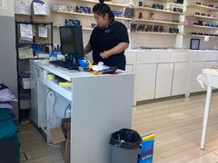 -天空之镜眼镜店蔡司依视路授权店(天通苑店)