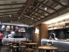 大堂-必胜客(大悦城店)