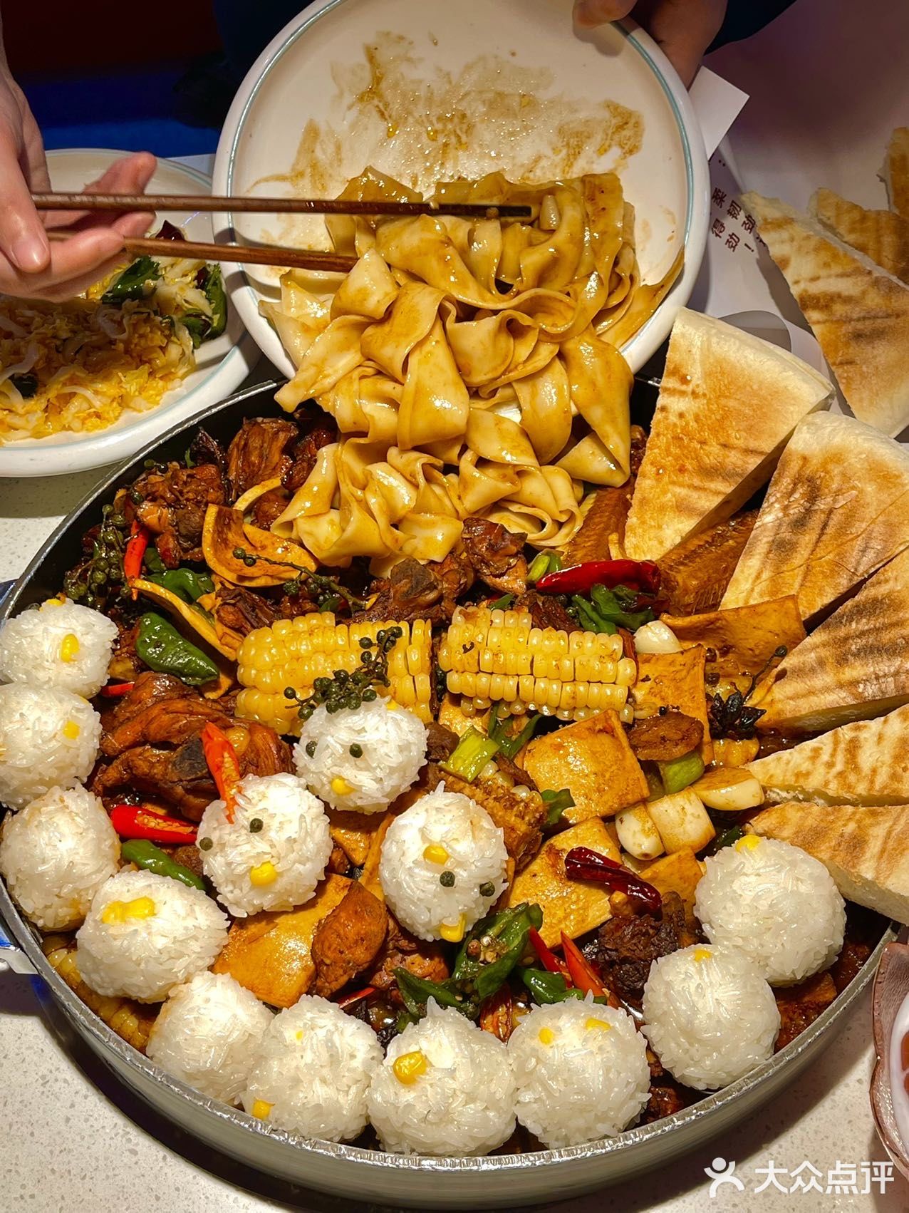 在郑州，一去再去的麻辣炒鸡（附隐藏干饭法）