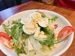 油醋汁沙拉-玛格萝妮比萨屋(四平店)