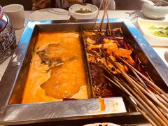 鸳鸯冬阴功锅-串一火锅(赛格国际购物中心店)