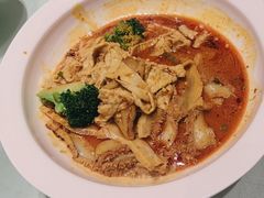 -江城小馆陕南妈妈菜·全球旅行餐厅(钟楼店)