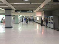 -上海体育场(地铁站)