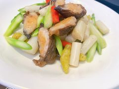 羊肚菌酿虾滑炒藕尖-榕意·川味之美(深业上城店)