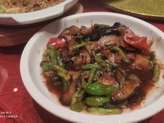 地三鲜-宴宁汇(星河荟商业中心店)