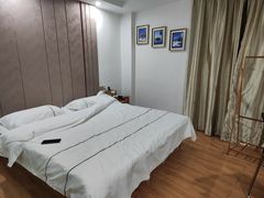 -鑫雅居公寓(广州南站地铁站店)