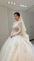 -GRACE KELLY婚纱与礼服(北京店)