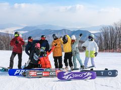 -中旅松花湖滑雪场