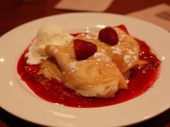 -Pancakes on the rocks(Darling Harbour)