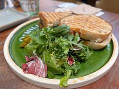 -O'mills Sourdough Bakery&Bistro(永嘉路店)