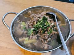-谢老五跷脚牛肉·非遗传承店