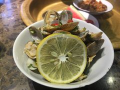 柠檬花甲-沪小二炭火蛙锅(淮海中路美食不夜城店)
