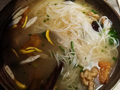 过桥米线-都氏家DUSJOY(翡翠城店)