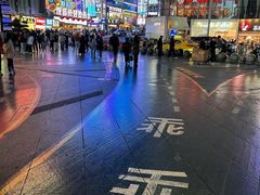 -观音桥步行街