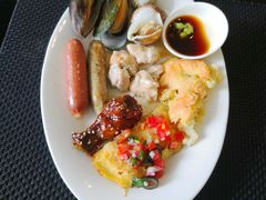 -圣丰索菲特·2 On 988 Café 自助餐厅