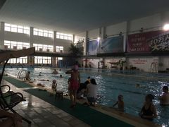 -英派斯健身游泳馆