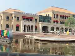 -龙格亲子游泳·水育早教运动中心(绿城店)