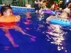 -泉城欧乐堡戏水湾艺术养生温泉