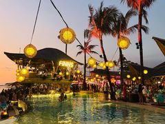 -FINNS Beach Club
