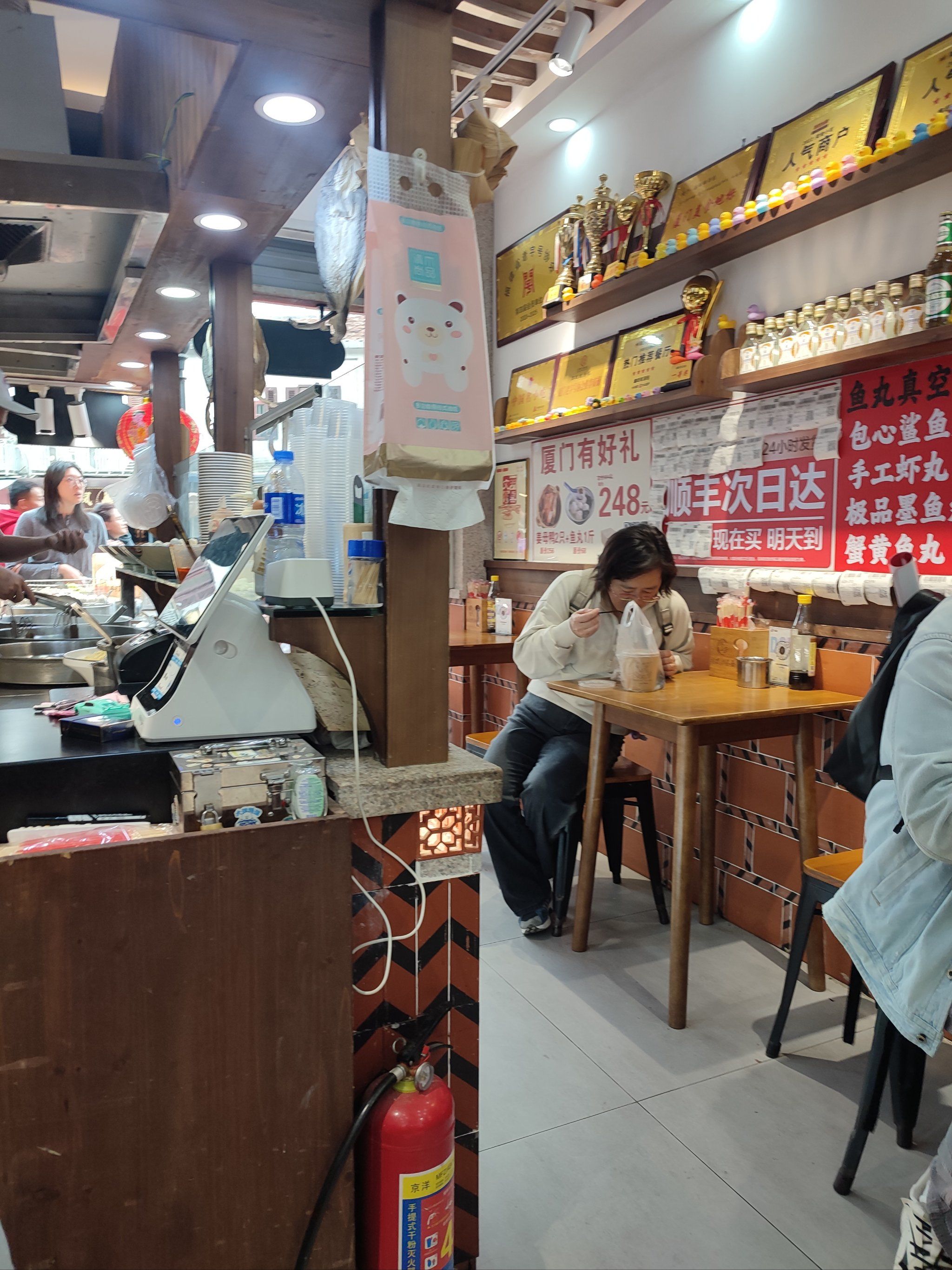 美味佳肴,十分可口,欢迎大家来品尝