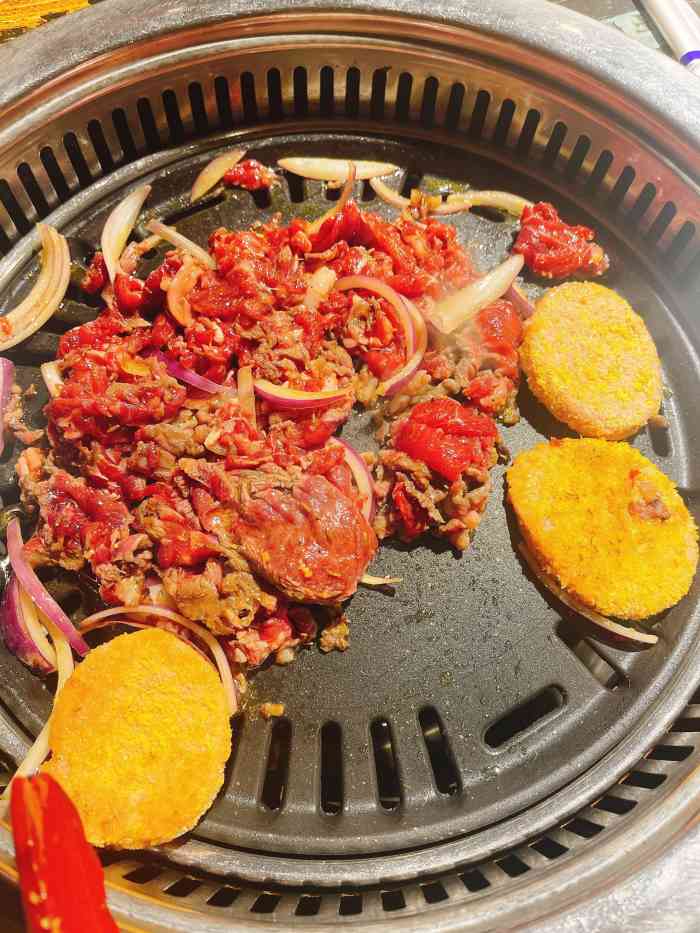 马家齐市家庭烤肉-"端午节回哈尔滨的第一餐 [薄荷]环境:店.