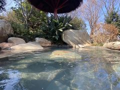 -七彩云南古滇温泉山庄