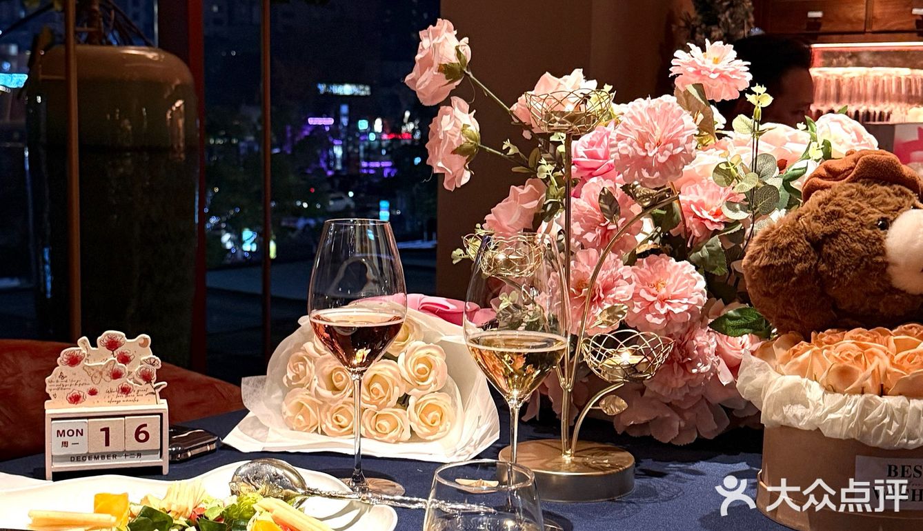 反复爱上的约会餐厅🍽️