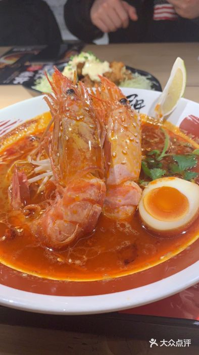 雷门拉面(银石广场店)冬阴功拉面图片