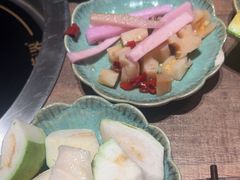 -蘑界·野生菌火锅(深业上城店)