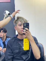-藤野造型专业烫染接发