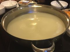 -英子补身汤(海兰路店)