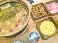 -菌小白火锅(时尚天河店)