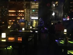 -啤客走廊