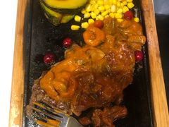 -豪客来牛排(中央花苑店)