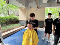 -首脑美容美发化妆美甲培训学校(龙岗校区)