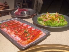 -蚂蚁洞·烤肉大营地(上海静安大悦城店)