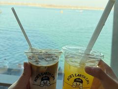 -抱抱地球咖啡馆(国家海洋博物馆店)