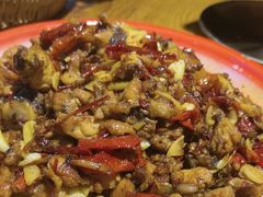 -柴窝堡22号辣子鸡·传承新疆菜