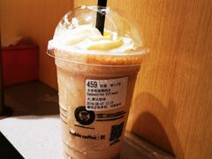 -瑞幸咖啡(新世界中心店)