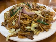 干炒牛河-煲煲掂风味煲仔饭餐厅(西区店)