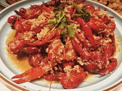 -嗨辣小聚·盘锦河蟹·海鲜烧烤龙虾(盘锦十年好店)
