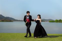 -巴黎春天婚纱摄影(临安店)