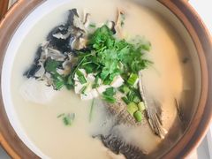 -姜君·千岛湖鱼头馆(浦东大道店)