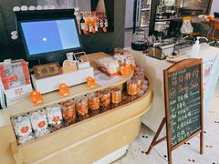 零售区-老梦面包CHEZMOREL(麦子店)