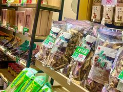 -黔蘑菇四季餐厅(观山湖店)